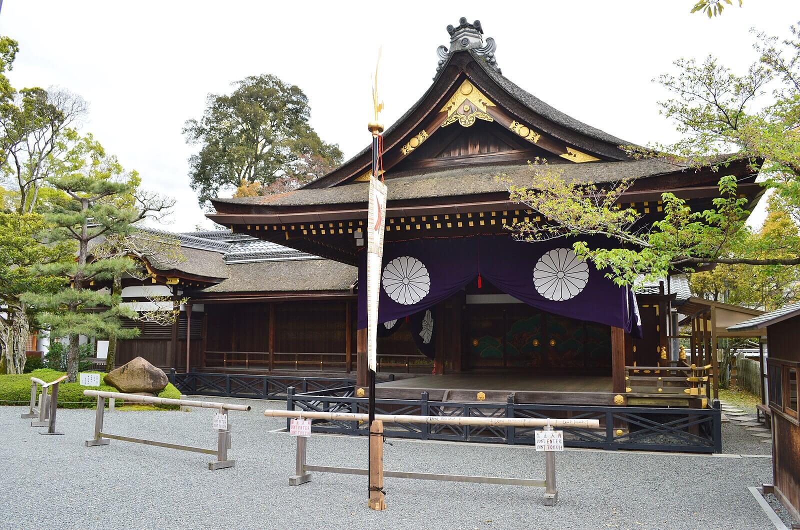 Kaguraden, Fushimi Inari (źródło: Commons Wikimedia)